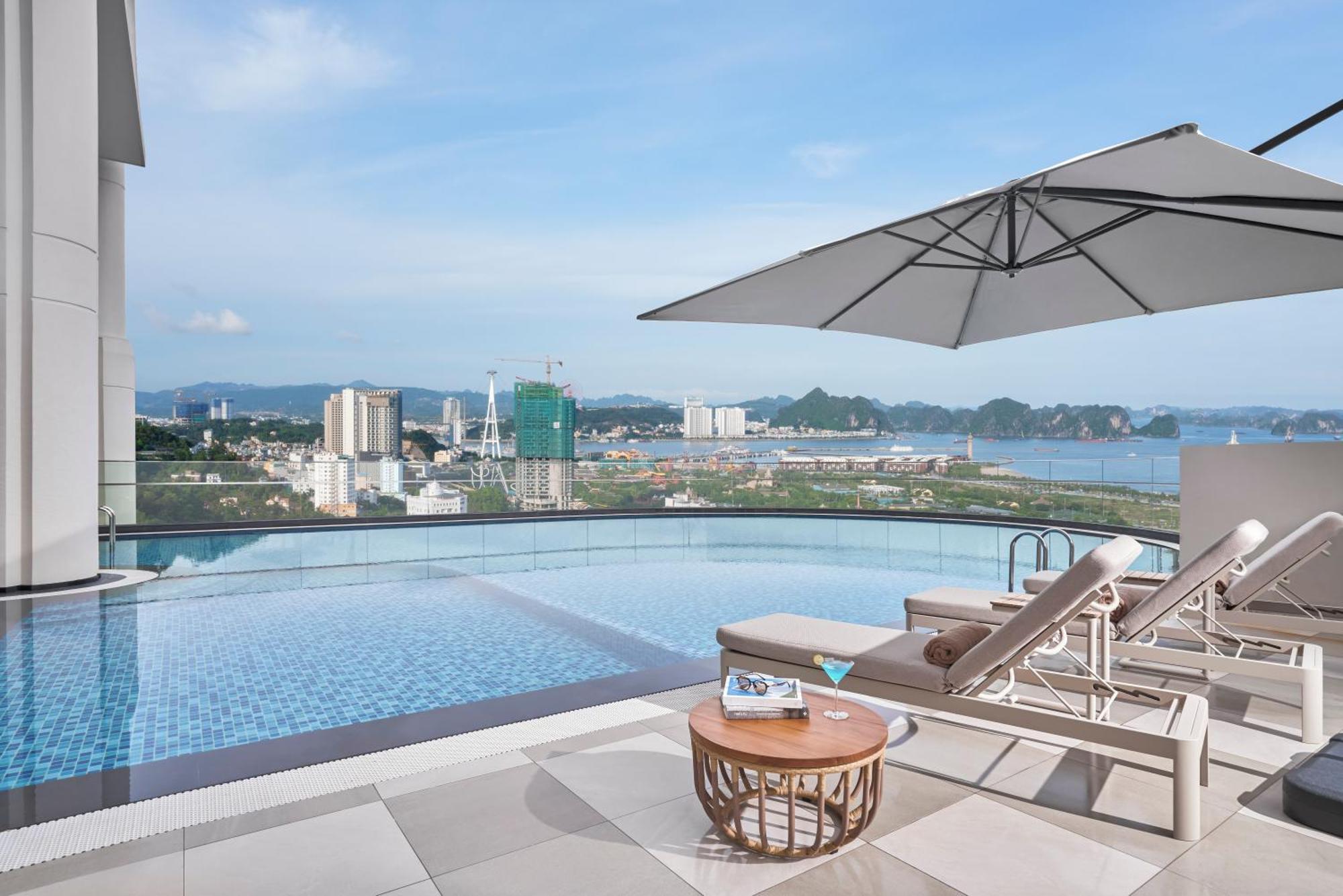 The Yacht Hotel By Dc Ha Long Exterior foto