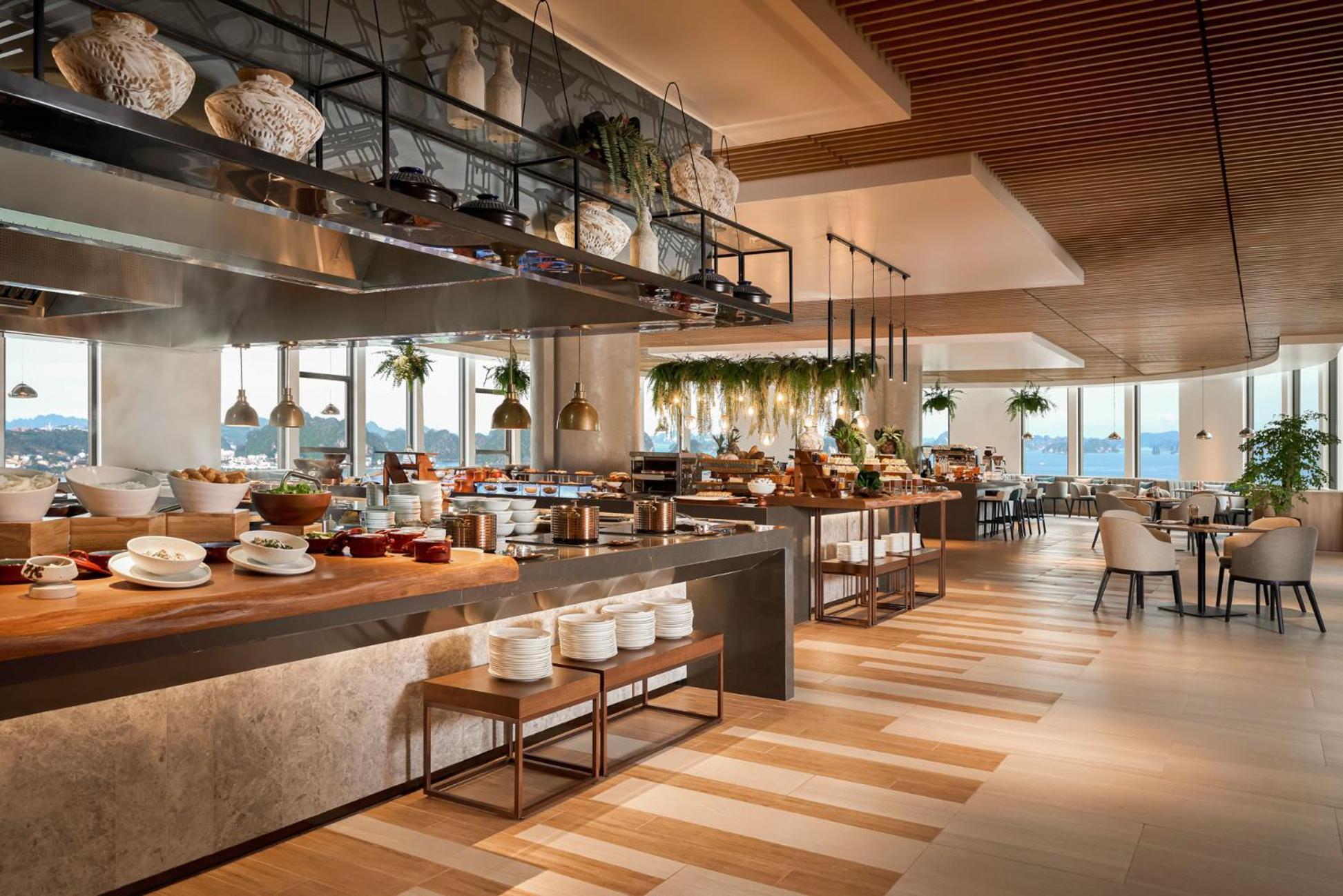The Yacht Hotel By Dc Ha Long Exterior foto